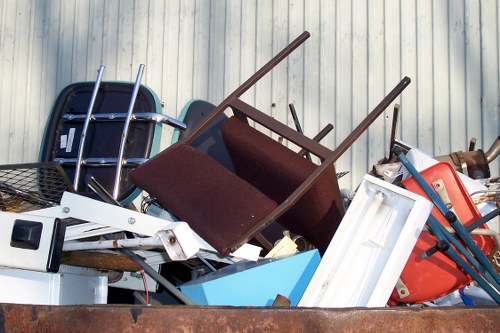 Selecting a waste removal service in Gipsy Hill